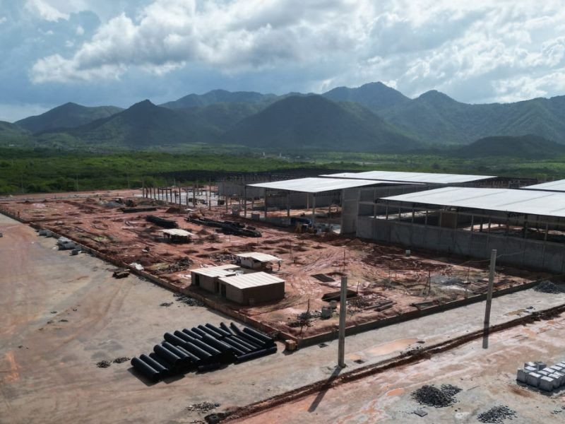 Piso Intertravado na Obra: Como Planejar Quantidades, Prazos e Entregas