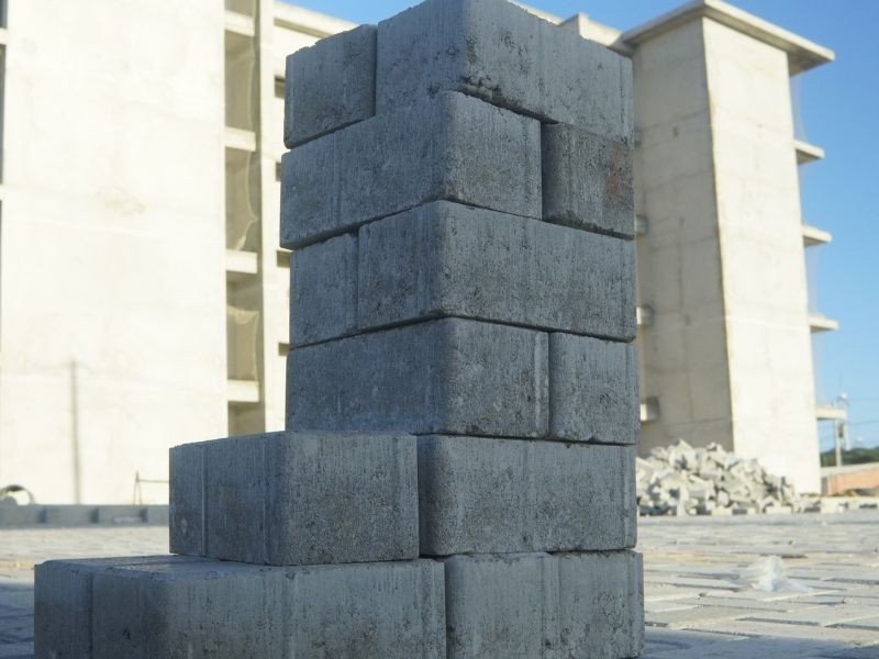 A Importância da Resistência à Compressão (MPa) no Pavimento Intertravado